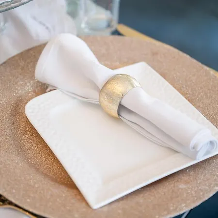 The Velvet Skyline * ספליט