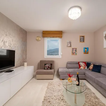 The Velvet Skyline דירה *